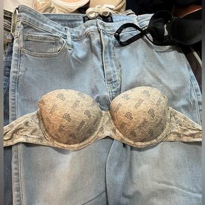 (32C) PINK STRAPLESS PADDED BRA - Victoria’s Secret